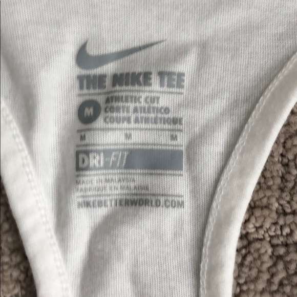 Nike Tank Top - Picture 2 of 2